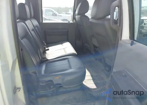 2011 Ford F-250 Xl from USA, damaged, VIN 1FT7W2B65BEC00016